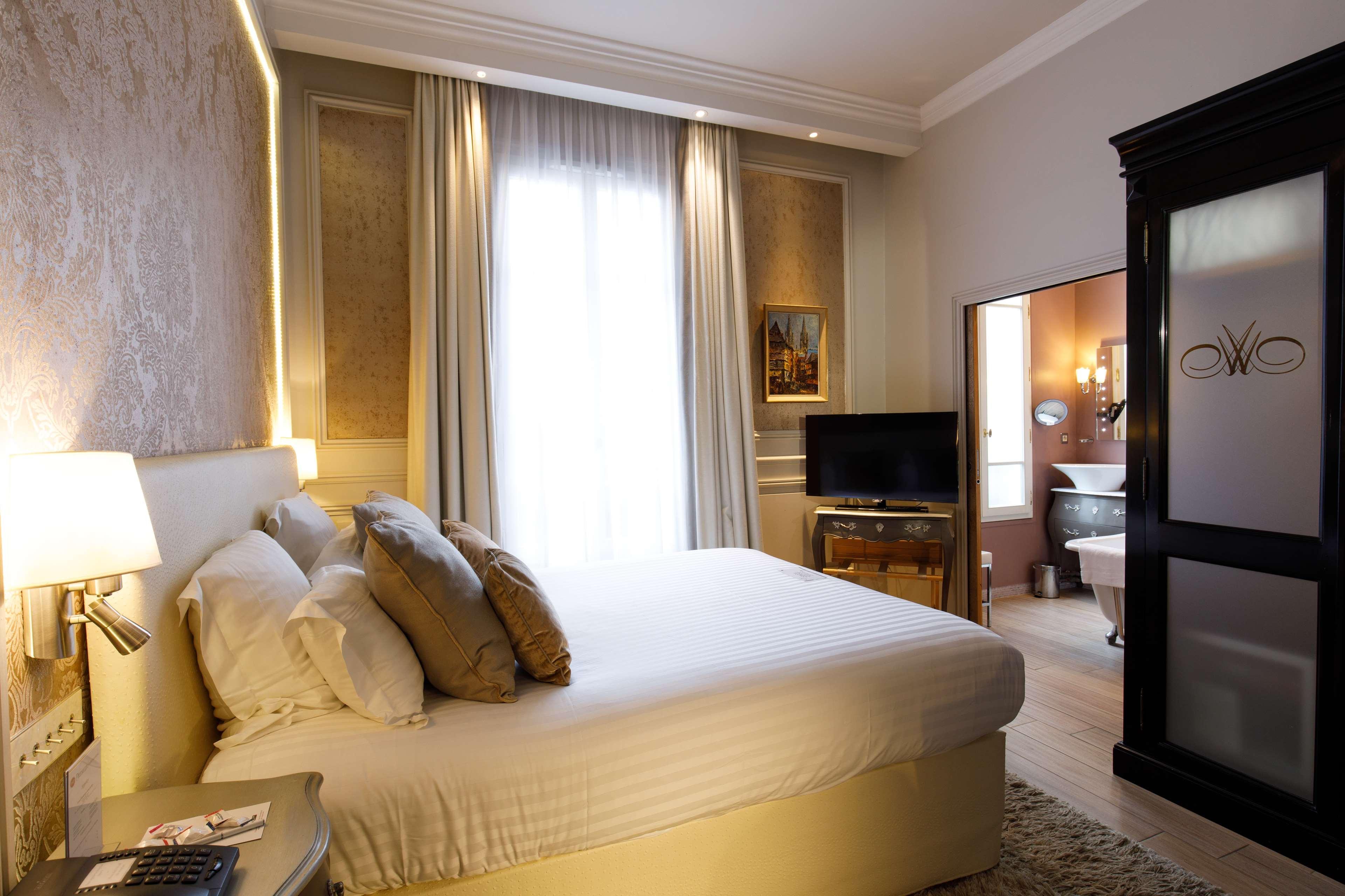 Western Premier Grand Monarque Hotel&spa Hotel Chartres