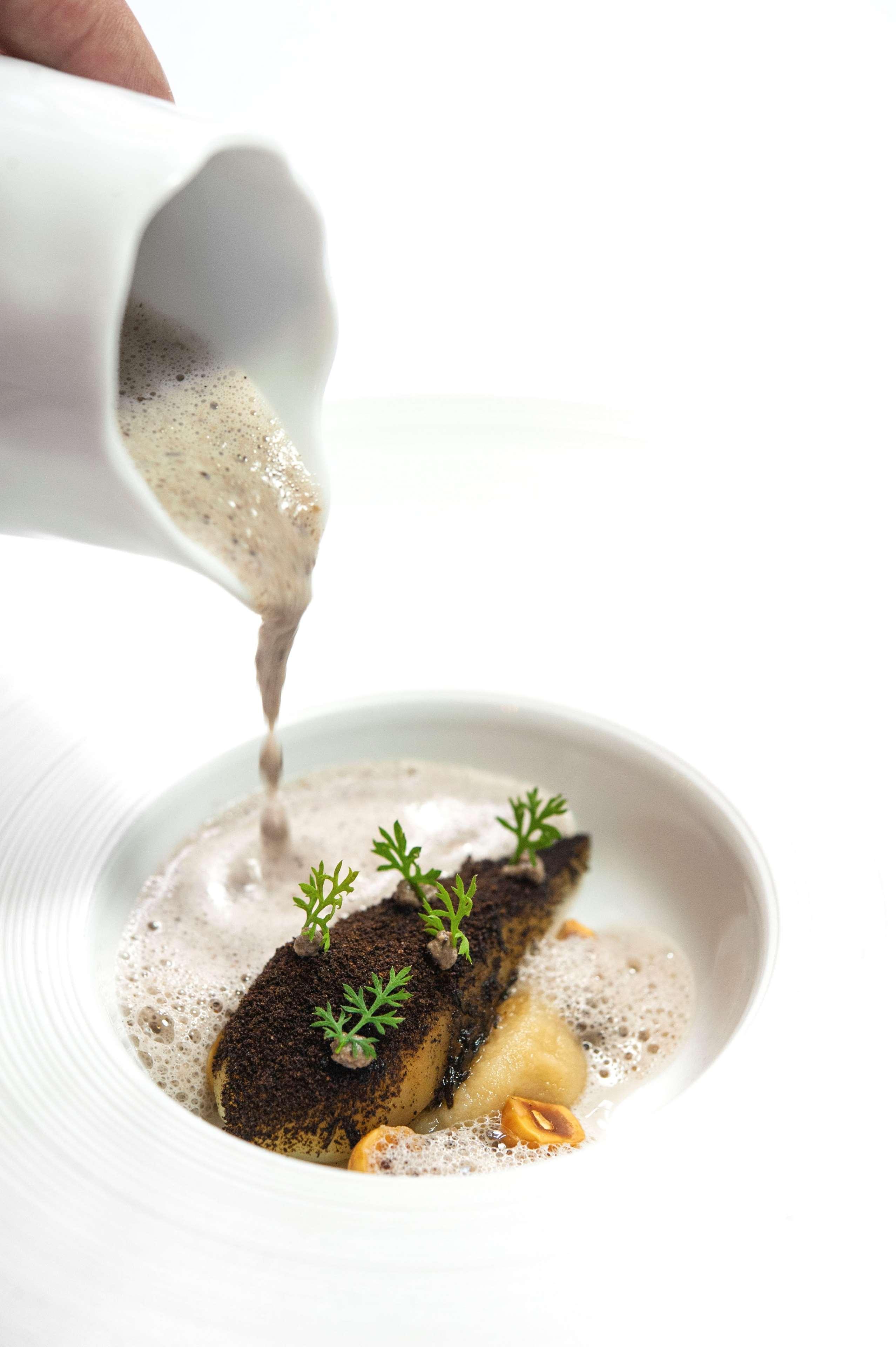 & Le Grand Monarque, Bw Premier Collection 4* Chartres