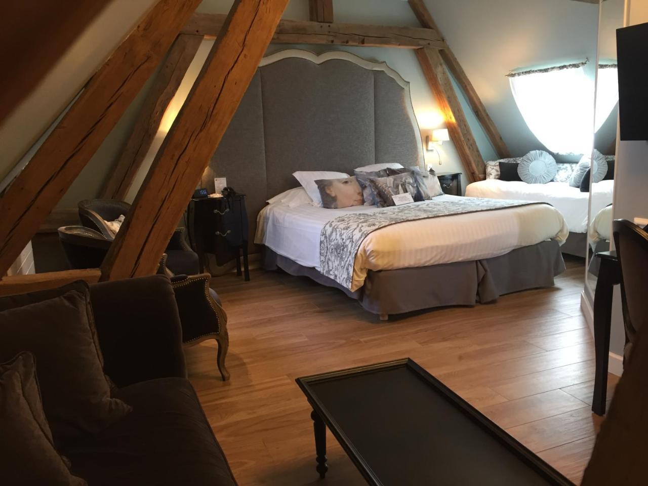 Hotel & Le Grand Monarque, Bw Premier Collection 4*