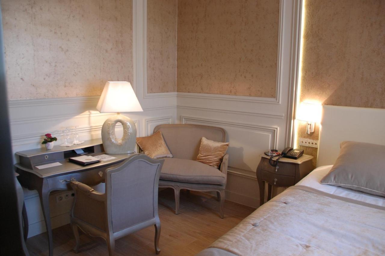 & Le Grand Monarque, Bw Premier Collection